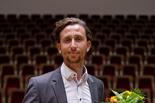 Dr. Max Vollmering wurde 2019 mit dem Dissertationspreis der Stiftung HTWK ausgezeichnet. (Foto: Robert Weinhold/HTWK Leipzig)